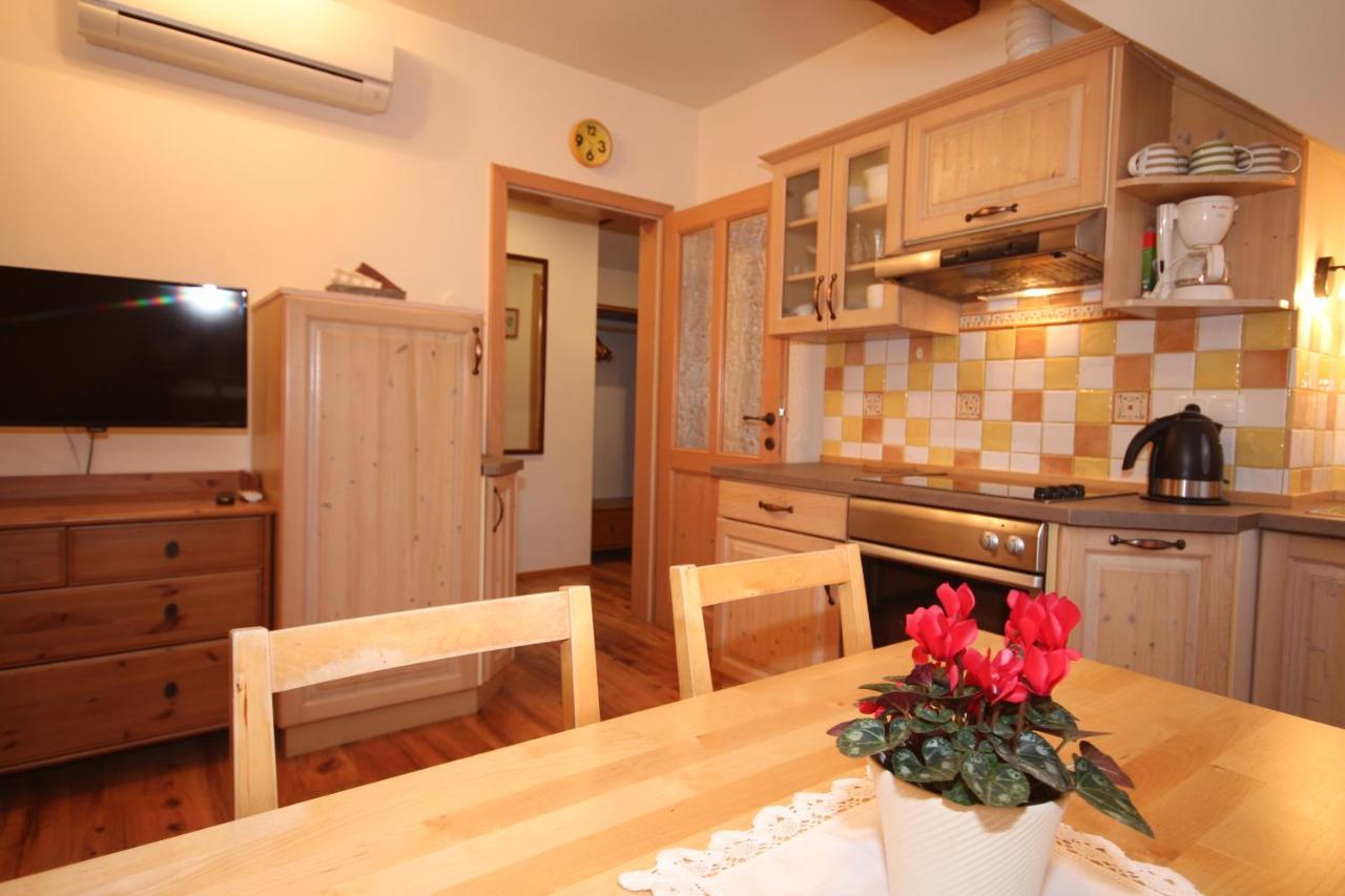 Apartments Na Vasi Бохінь Екстер'єр фото